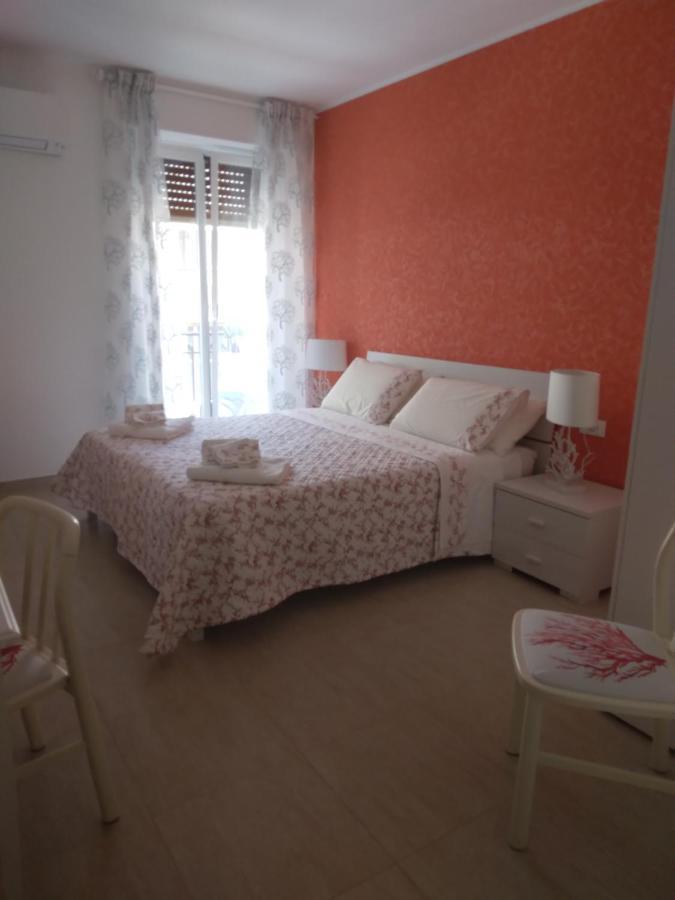 Hotel L'Approdo à Bordighera Extérieur photo