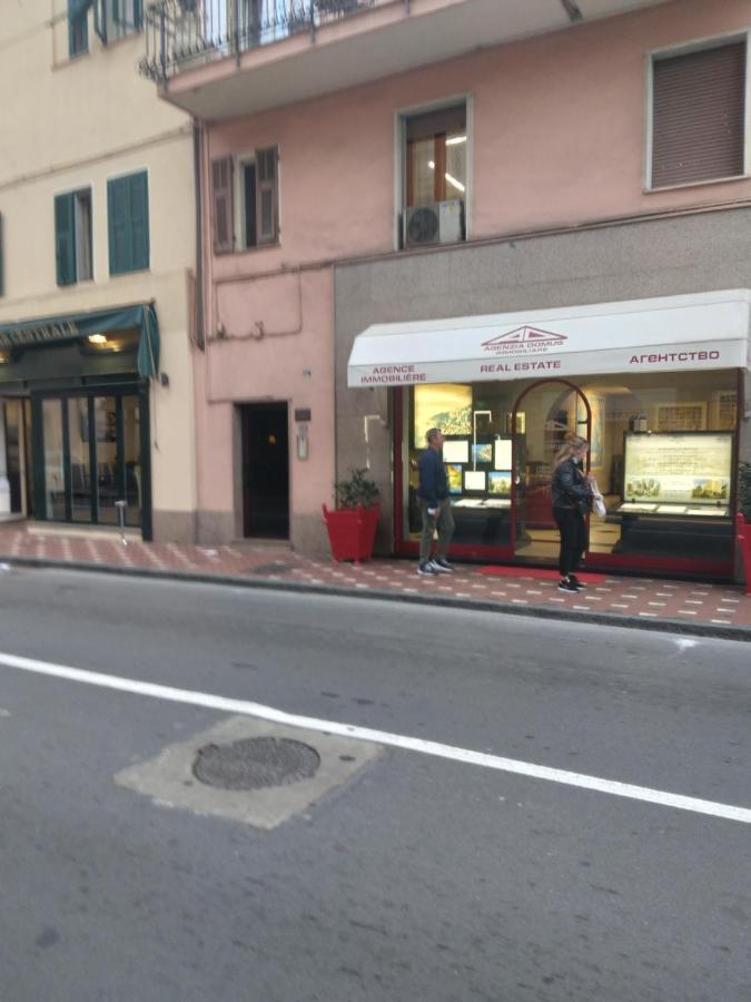 Hotel L'Approdo à Bordighera Extérieur photo