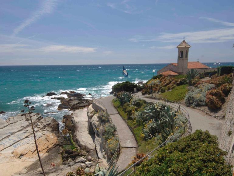 Hotel L'Approdo à Bordighera Extérieur photo